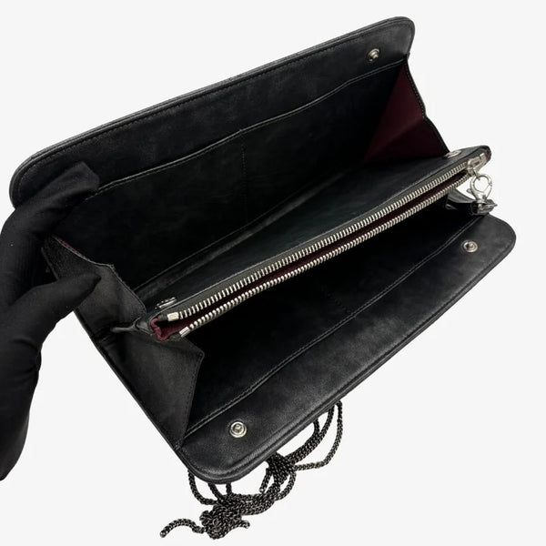 将图片加载到图库查看器，CHANEL Black Calfskin Quilted Chain CC Wristlet Clutch
