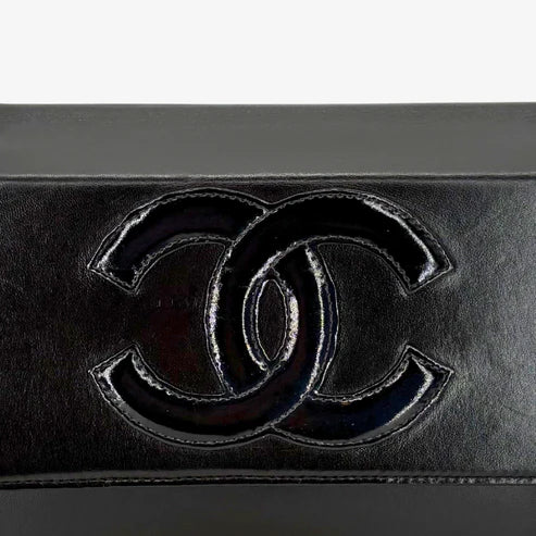 将图片加载到图库查看器，CHANEL Vintage Black Lambskin CC Patent Chain Flap Shoulder bag
