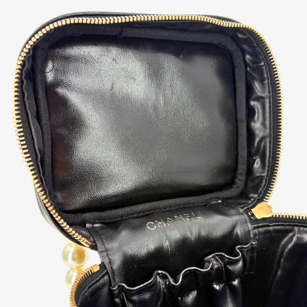 将图片加载到图库查看器，CHANEL Vintage Black Vanity Case Bag
