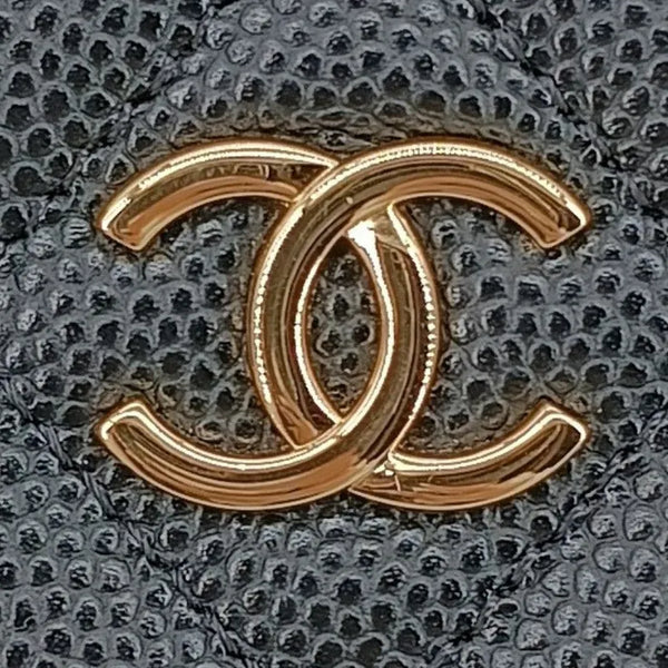 将图片加载到图库查看器，CHANEL Black Caviar Leather Mini Vanity Case Bag
