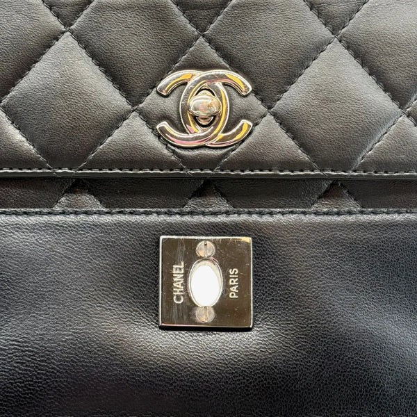 将图片加载到图库查看器，CHANEL Vintage Black Lambskin Small Box Shoulder Bag
